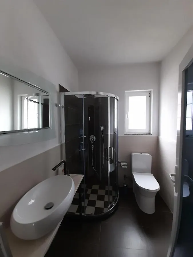 Guesthouse Drinos Valbone Albania